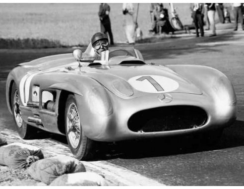 Matrix MXR41302-013 MERCEDES 300 SLR N.10 WINNER GP SWEDEN 1955 J.M.FANGIO 1:43 Modellino