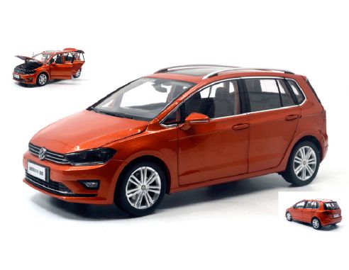 Paudi Model PD2525R VW GOLF SPORTSVAN 2018 RED 1:18 Modellino