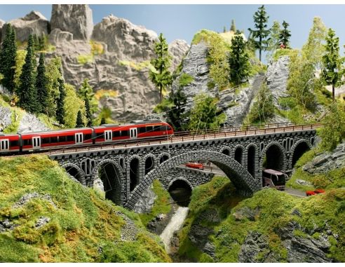 Noch 58670 - Ponte ferroviario ad arco in pietra Modellismo