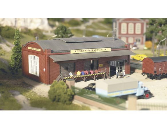 Piko 61833 Fabbrica Deposito spedizione bagagli con rampa 1:87 H0 Kit Modellismo