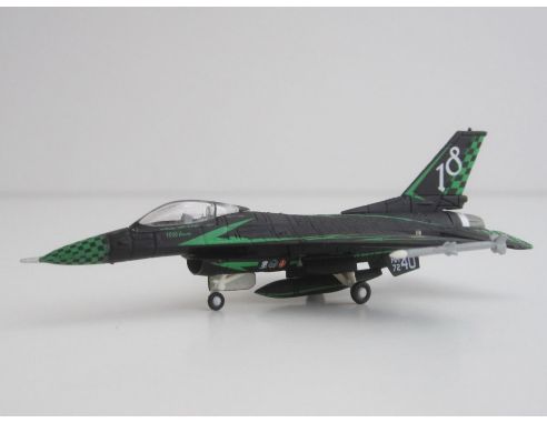 Herpa 554299 Locheed Martin F-16A "ITALIA" 1:200 Modellino
