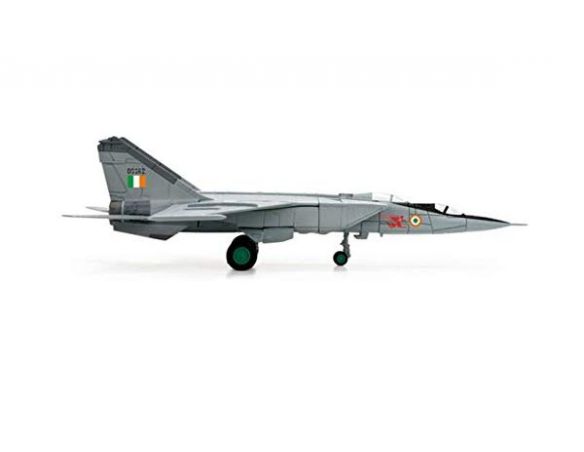 Herpa 554282 Indian Air Force Mikoyan MiG-25RU N 102 Squadron Trisonics 1:200