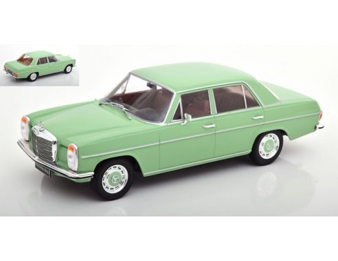 MODELCARGROUP MCG18116 MERCEDES 220 D (W115) LIGHT GREEN 1:18 Modellino