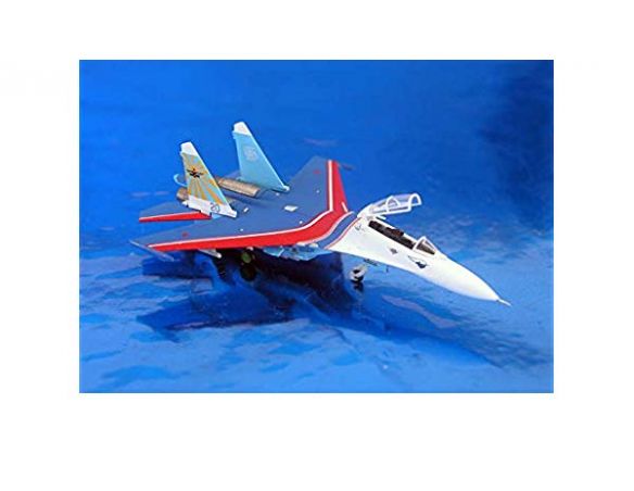 Herpa 551816 Russian Knights Sukoi SU-27UB Cockpit open Aereo 1:200 Modellino