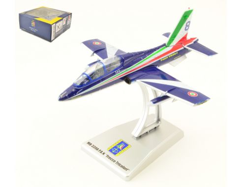 Italeri IT48228 MB-339A FRECCE TRICOLORI 2019 NR.8 1:100 Modellino