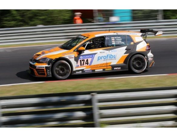 Spark Model SG336 VW GOLF GTI N.174 NURBURGRING 2017 PAATZ-KOCSIS-HANG-KLUGE 1:43 Modellino