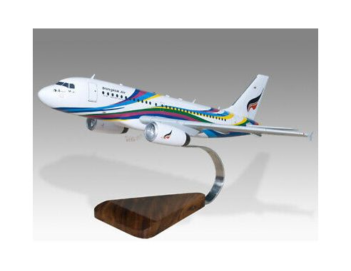 Herpa 507592 Bangkok Air Airbus A319 "Hiroshima" 1:500 Aereo Modellino