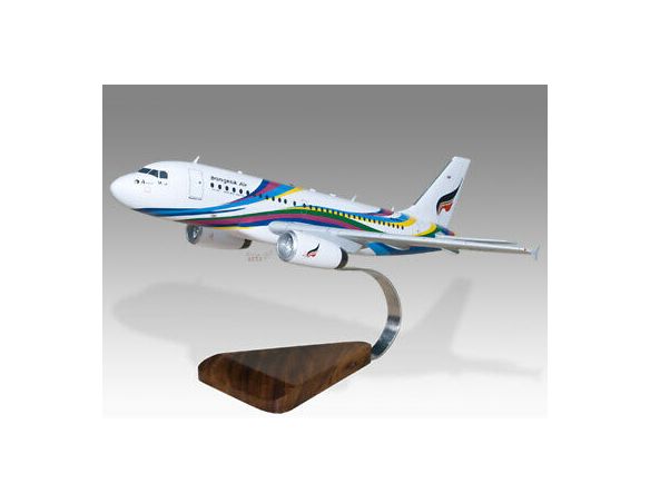 Herpa 507592 Bangkok Air Airbus A319 "Hiroshima" 1:500 Aereo Modellino