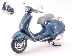 New Ray NY57613BL VESPA 946 2013-15 BLUE 1:12 Modellino