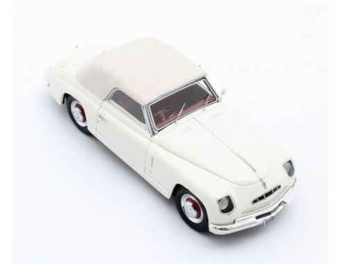 Matrix MX50102-112 ALFA ROMEO 6C 2500 GHIA CONVERTIBLE 1947 CLOSED WHITE 1:43 Modellino