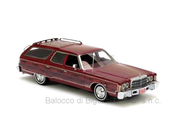 Neo Scale Models NEO44796 CHRYSLER TOWN & COUNTRY 1976 MET.RED-WOODEN OPTIC 1:43 Modellino