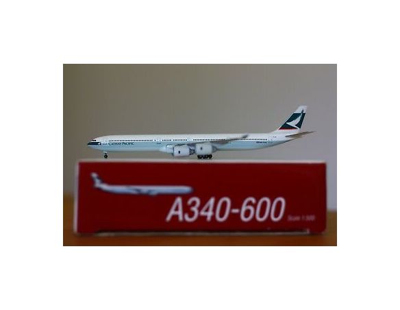 Herpa 507882 Cathay Pacific Airbus A340-600 1:500 Aereo Modellino