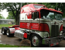 Ixo model TR044 KENWORTH K100 AREODYNE 1976 RED 1:43 Modellino