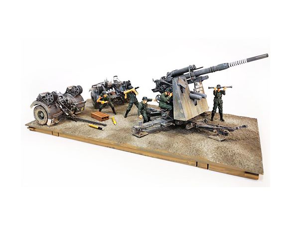 FORCES OF VALOR FOR801008A DIV.SET GERMAN 8.8 cm FLUGABWEHRKANONE 36/37 GUN 1:32 Modellino