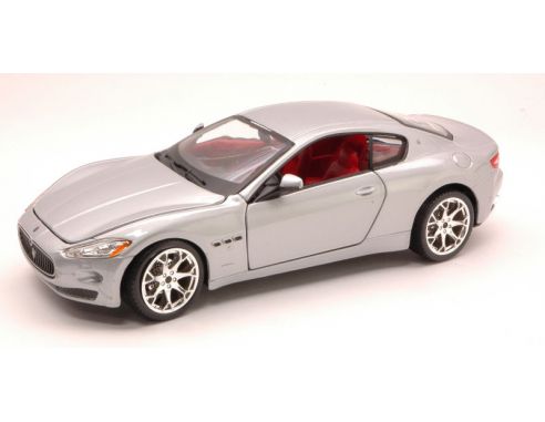 BBURAGO BU22107S MASERATI GRANTURISMO 2007 SILVER 1:24 Modellino