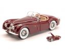 BBURAGO BU22018AM JAGUAR XK 120 ROADSTER 1951 AMARANT 1:24 Modellino