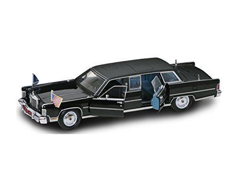 LUCKY DIE CAST LDC24068 LINCOLN CONTINENTAL R.NIXON 1972 1:24 Modellino