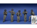 MINIART MIN37005 U.S.TANK CREW KIT 1:35 Modellino