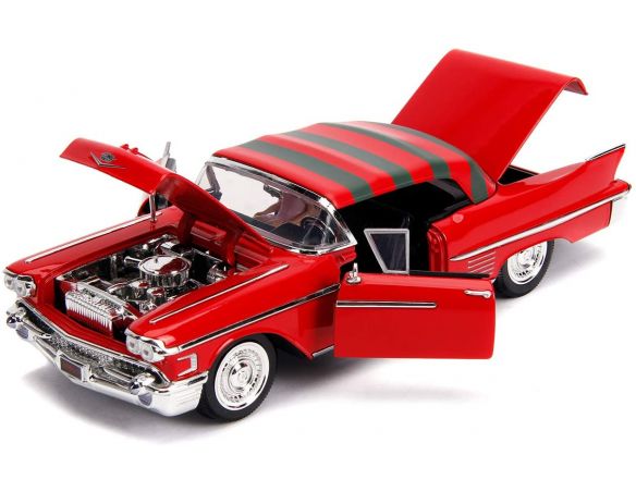 JADA TOYS JADA31102 CADILLAC SERIES 62 A NIGHTMARE W/FREDDY KRUEGER FIGURE 1:24 Modellino