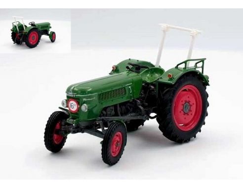 UNIVERSAL HOBBIES UH5317 TRATTORE FENDT FARMER 2D BEVRO 1:32 Modellino