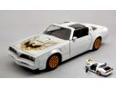 JADA TOYS JADA31600W PONTIAC FIREBIRD TRANS AM PEARL WHITE W/DECO 1:24 Modellino