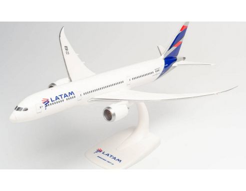 HERPA HP612692 BOEING 787-9 DREAMLINER LATAM 1:200 Modellino