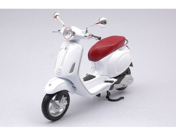 MAISTO MI32721W VESPA PRIMAVERA 150 WHITE 1:12 Modellino