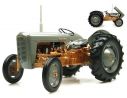 UNIVERSAL HOBBIES UH2986 TRATTORE FERGUSON FE35 1:16 Modellino