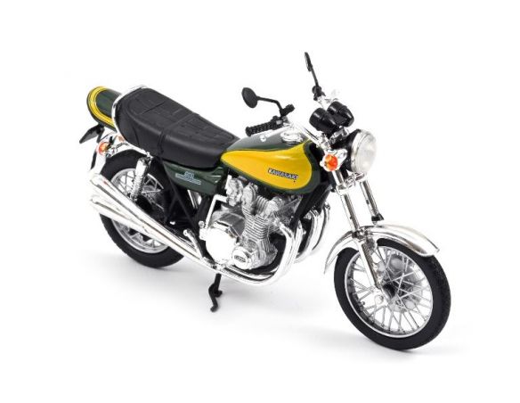 NOREV NV182030 KAWASAKI Z900 1973 DARK GREEN/YELLOW 1:18 Modellino