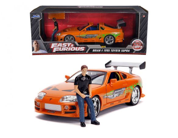 JADA TOYS JADA31139 TOYOTA SUPRA FAST & FURIOUS W/LIGHTS & BRIAN FIGURE 1:18 Modellino