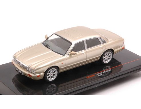 IXO MODEL CLC346N JAGUAR XJ 8 1998 BEIGE 1:43 Modellino