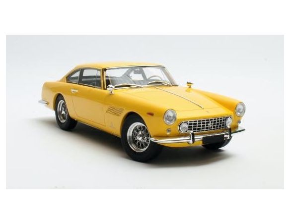 MATRIX SCALE MODELS MXL0604-043 FERRARI 250GT-E COUPE 2+2 1960 YELLOW 1:18 Modellino