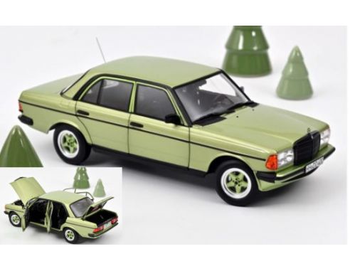NOREV NV183795 MERCEDES 200 AMG 1984 SILVERGREEN METALLIC 1:18 Modellino