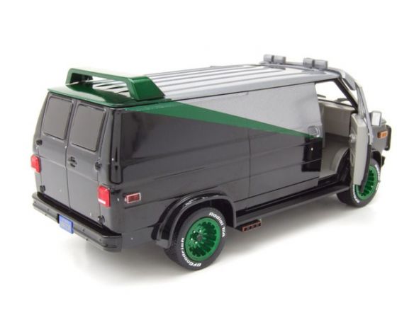 Greenlight GREEN86515 A-TEAM GMC VANDURA VERDE 1983 ESCLUSIVA 1:43 Modellino