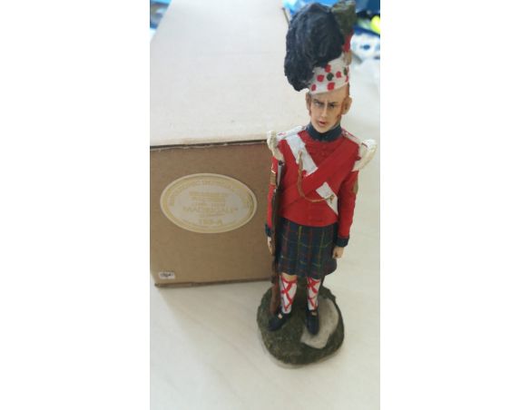 Guardia Imperiale Napoleonica Figura Batterista in Abito Completo 20 cm Madrigale Collection