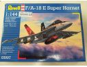 F/A - 18 E Super Hornet Scala 1:144 Revell Modellino SCATOLA ROVINATA