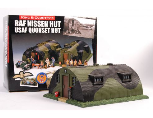 King & Country's Rifugio Raf Nissen e Rifugio Usaf Quonset 1:30 Modellino Rovinato