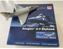 Hobby Master 1413 A-4E Skyhawk VA-192 Uss Ticonderoga Aprile 1967 SCATOLA ROVINATA