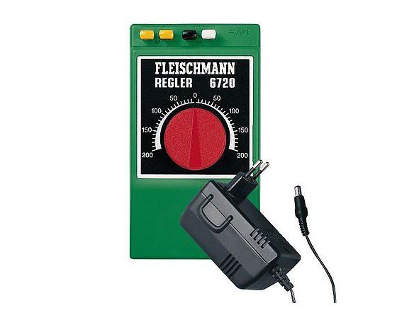 Fleichmann 6725 Regolatore di Velocità Elettronico 0-14 V 0.6 A con Trasformatore SCATOLA ROVINATA
