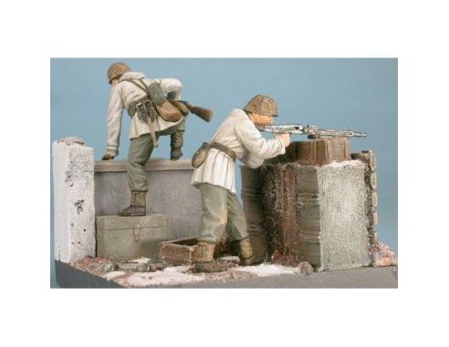 copy of Gasoline MF 48009 Soldato Francese con Partigiano e Tedesco Parigi 1944 SCATOLA ROVINATA