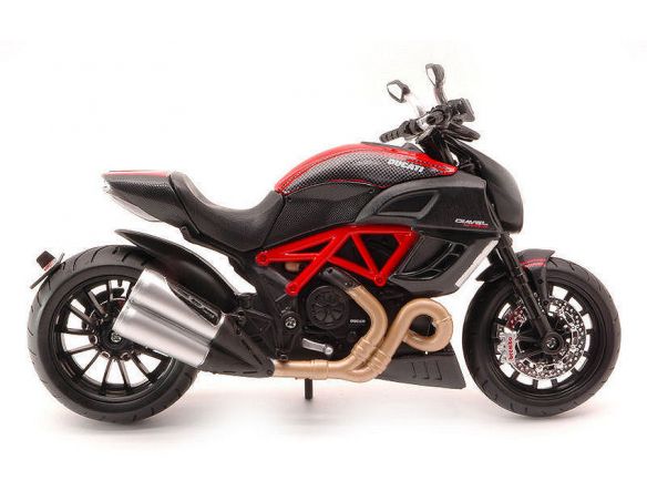 MAISTO MI11023B DUCATI DIAVEL CARBON 1:12 Modellino