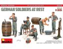 MINIART MIN35378 GERMAN SOLDIERS AT REST KIT 1:35 Modellino