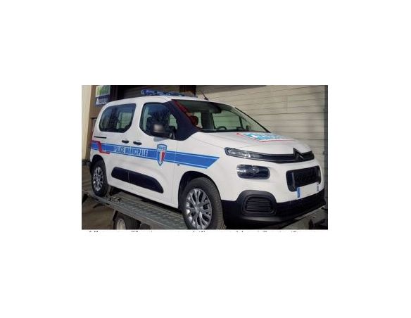 NOREV NV155767 CITROEN BERLINGO 2020 POLICE MUNICIPALE 1:43 Modellino