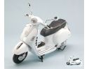 NEW RAY NY57243W VESPA GTS 300 SUPER 2008 WHITE 1:12 Modellino