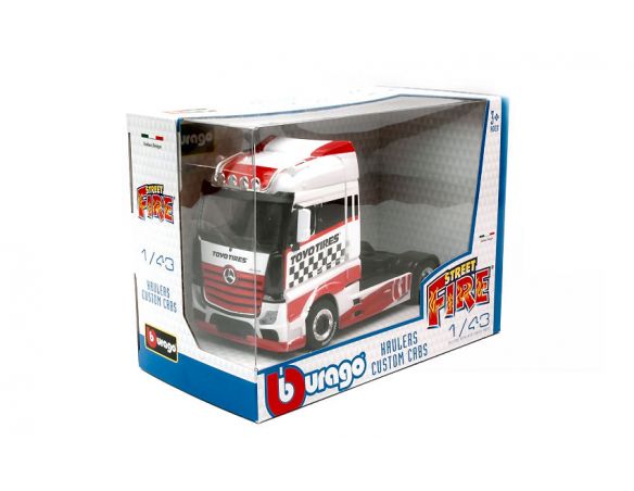 BBURAGO BU32201 MERCEDES ACTROS GIGASPACE TOYO TIRES 1:43 Modellino