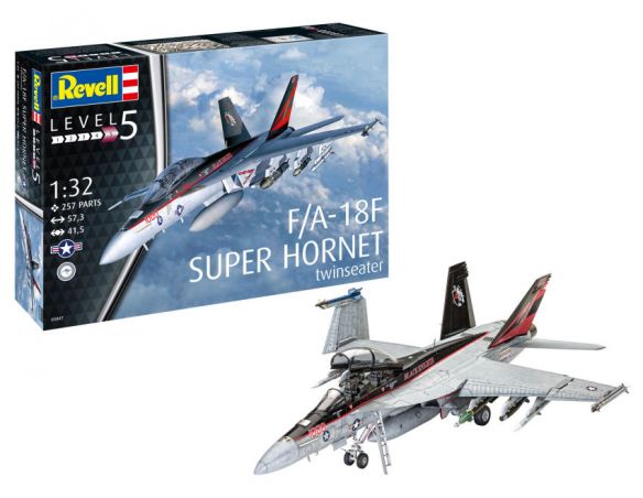 REVELL RV03847 F/A-18F SUPER HORNET TWINSEATER KIT 1:32 Modellino