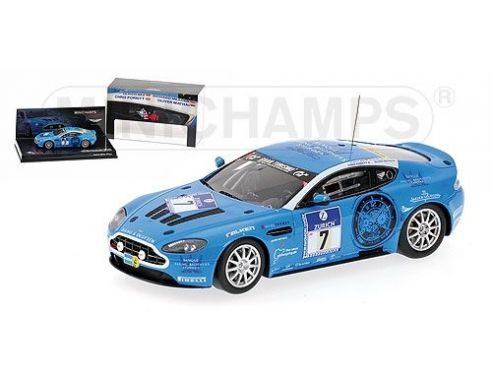 MINICHAMPS 437091307 ASTON MARTIN V12 VANTAGE BEZ MEADEN 24H NUERBURGRING 2009 Modellino