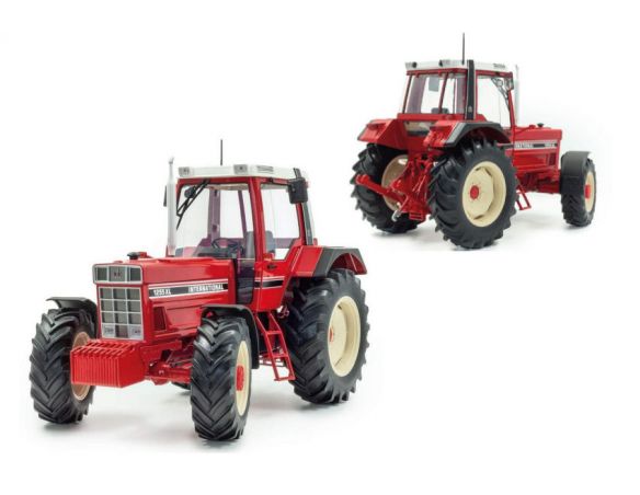 UNIVERSAL HOBBIES UH6334 TRATTORE INTERNATIONAL 1255 XL 1:16 Modellino