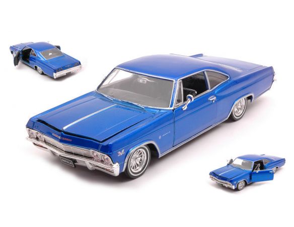 WELLY WE22417LR-BL CHEVROLET IMPALA SS 396 TUNING METALLIC BLUE 1:24 Modellino