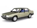 LAUDO RACING LM133A ALFA 90 2.5 1985 MET.CHAMPAGNE 1:18 Modellino
